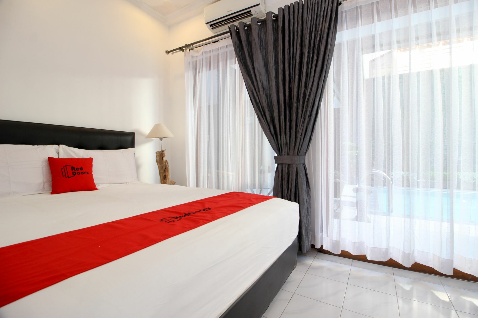 Reddoorz Plus @ Prawirotaman 3 Yogyakarta Exterior foto